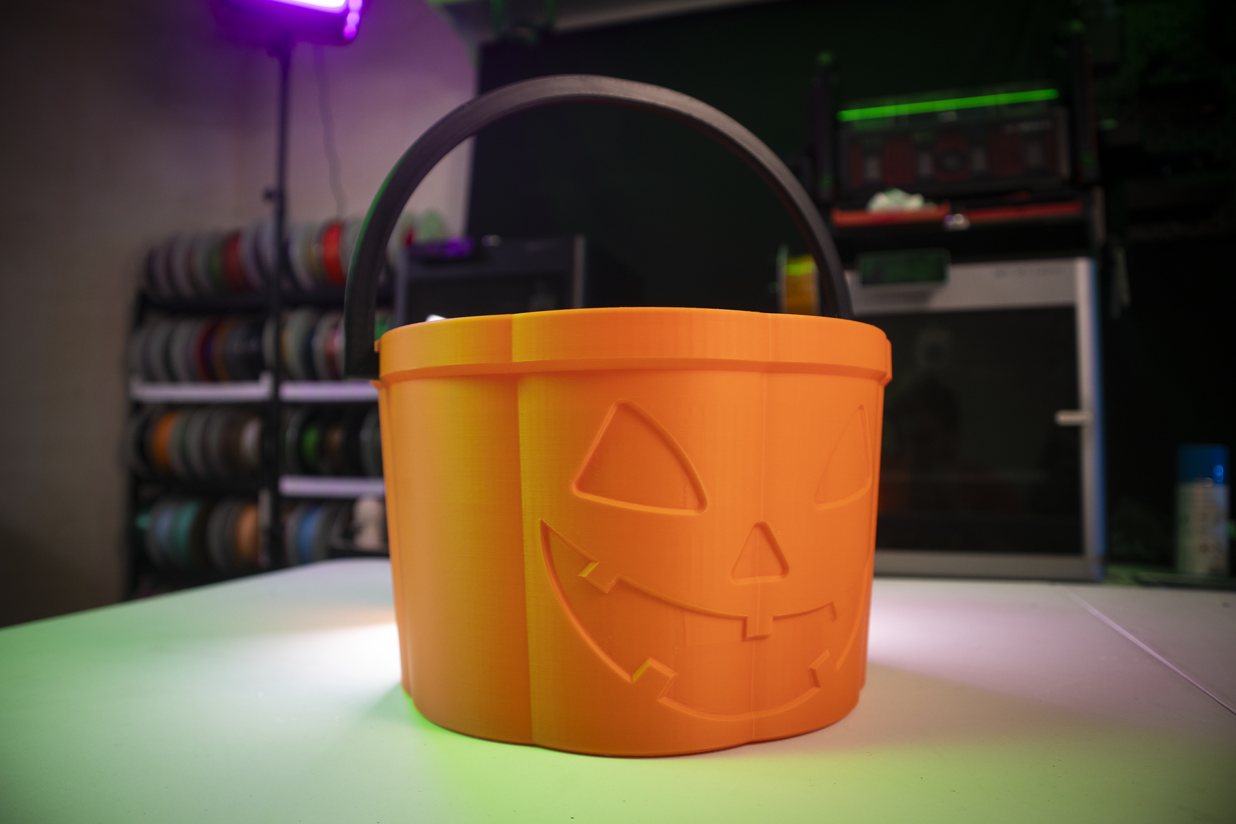Telescopic Pumpkin Bucket